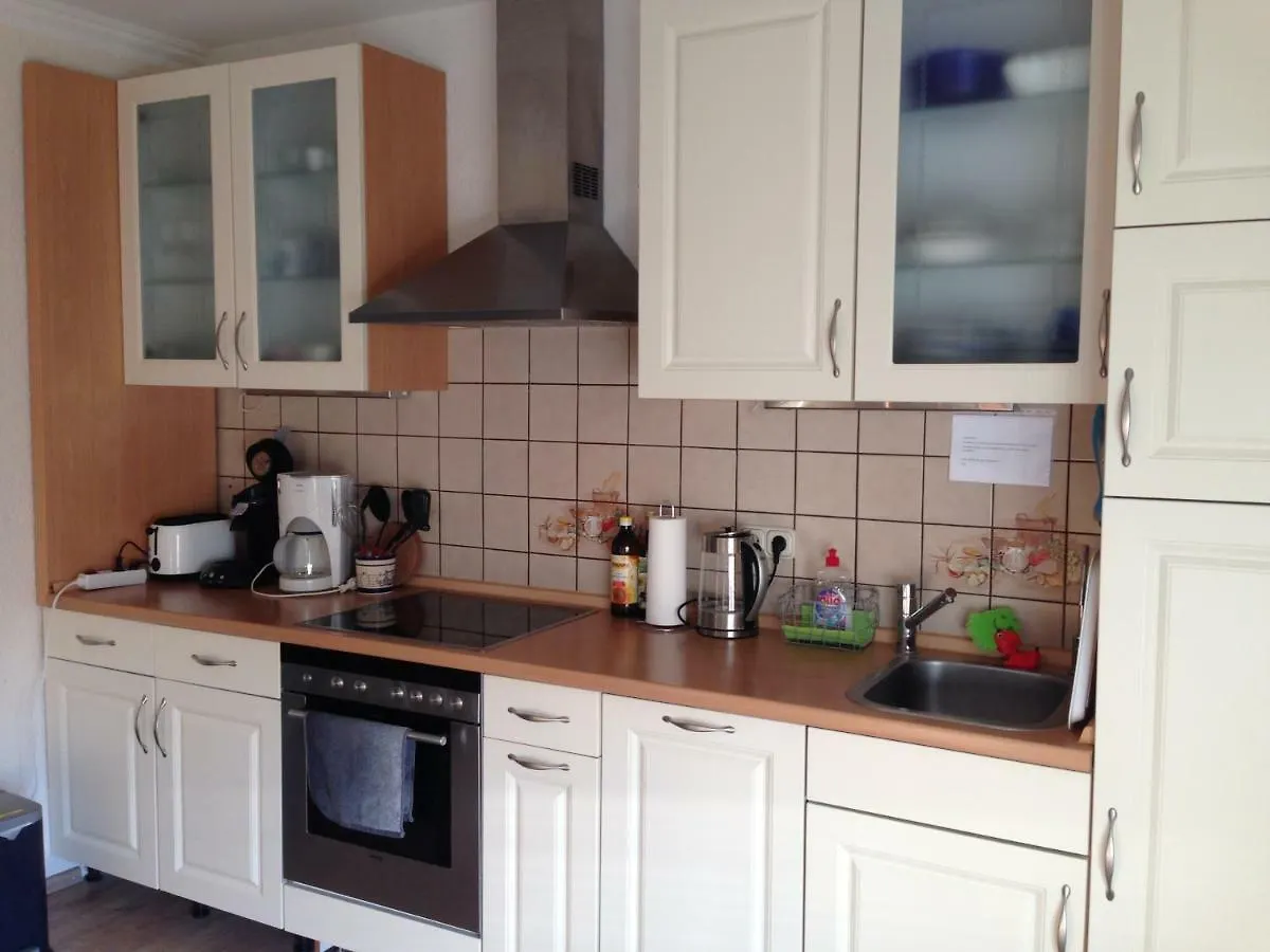 Ferienwohnung Mit Garten In Koeln 0*, 쾰른